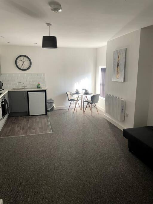 #6Bs 1 Bed Serviced Apartment Derby Zewnętrze zdjęcie